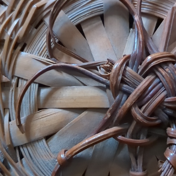 Large vintage woven Asian sewing basket - Picture 12 of 12